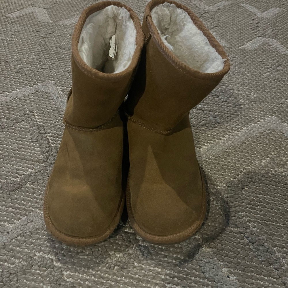 Koolaburra Tan Kids Boots